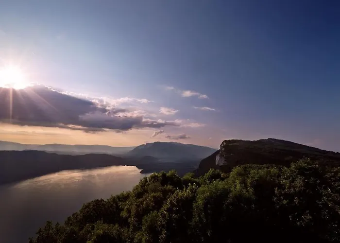 Confort Entre Lac Et Montagne